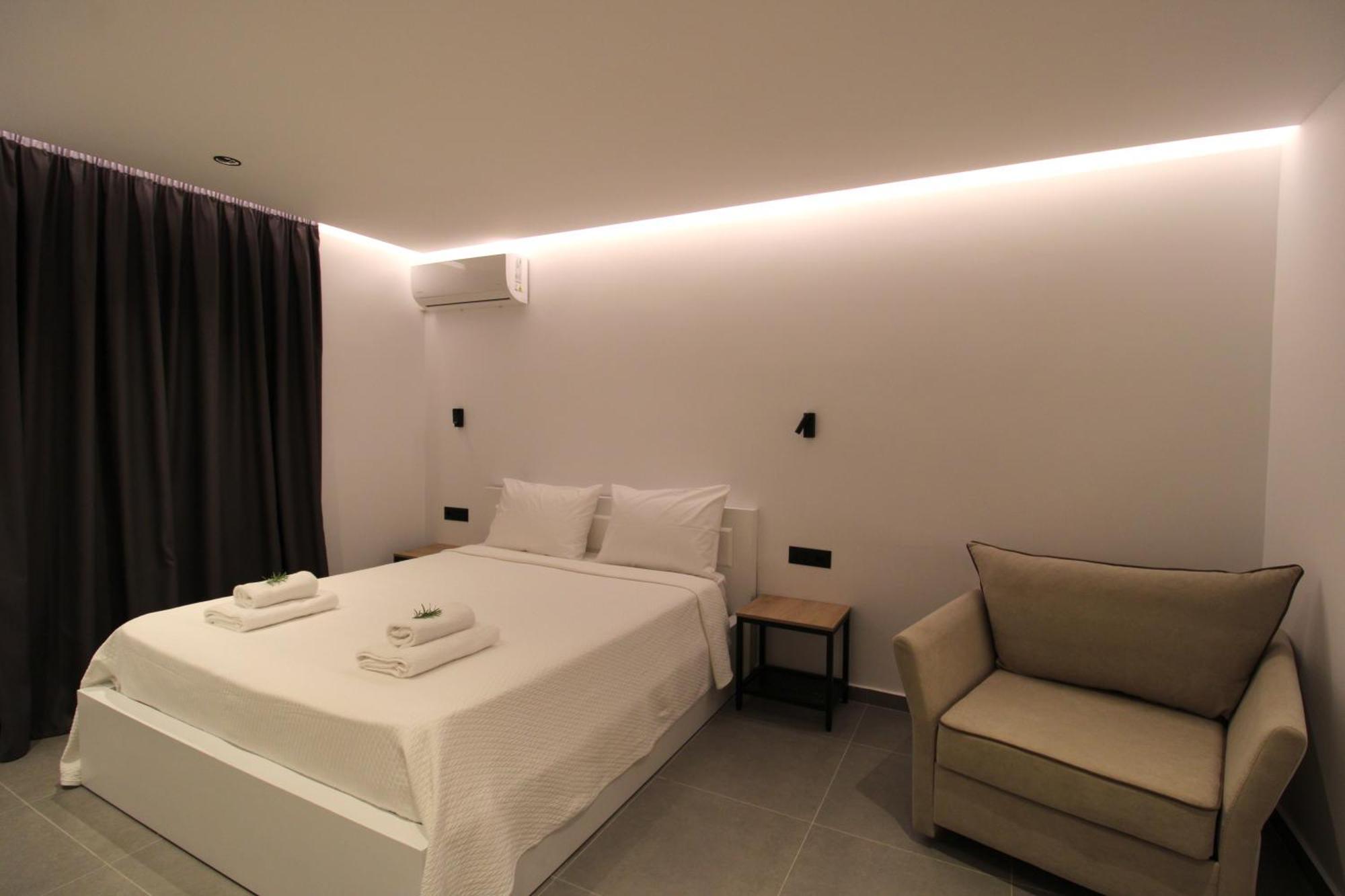 Aparthotel Melina'S Seaside Retreat à Ksamil Extérieur photo