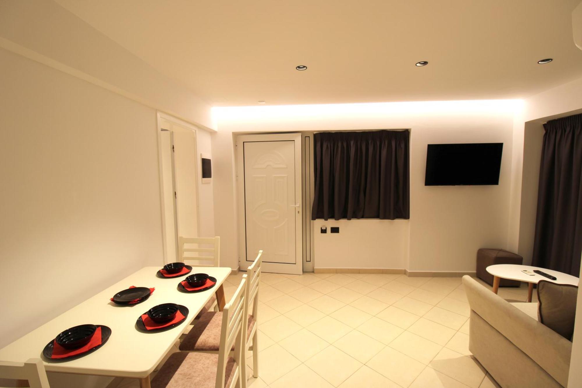 Aparthotel Melina'S Seaside Retreat à Ksamil Extérieur photo